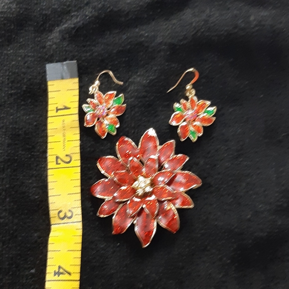 Poisentia christmas set earrings and brooch - Picture 4 of 4